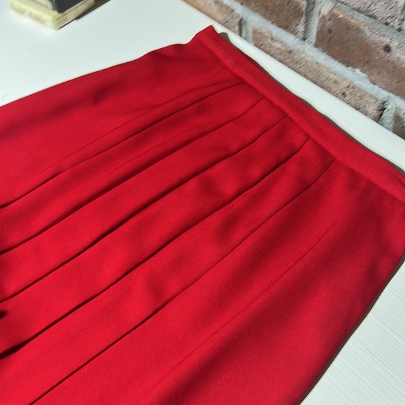 Vintage | size 8 | Red | Cynthia Howie | Pleated | A-line skirt - Picture 2 of 16